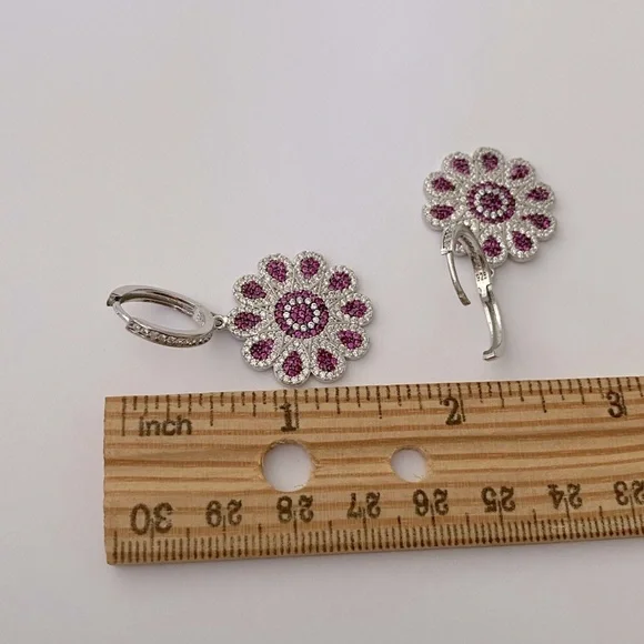 🌸925 Sterling silver earrings cz stones flower